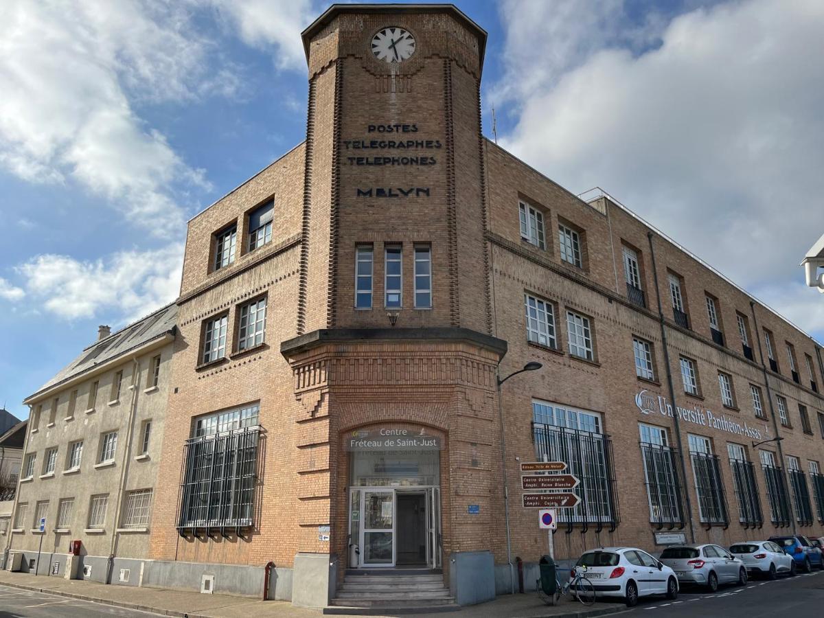 Le Vicomte Melun Exterior foto